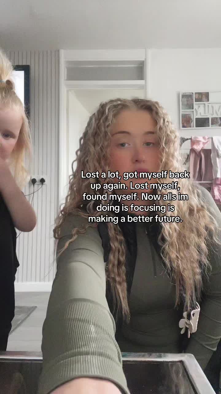 @𝓔𝓵𝓵𝓲𝓮 💗