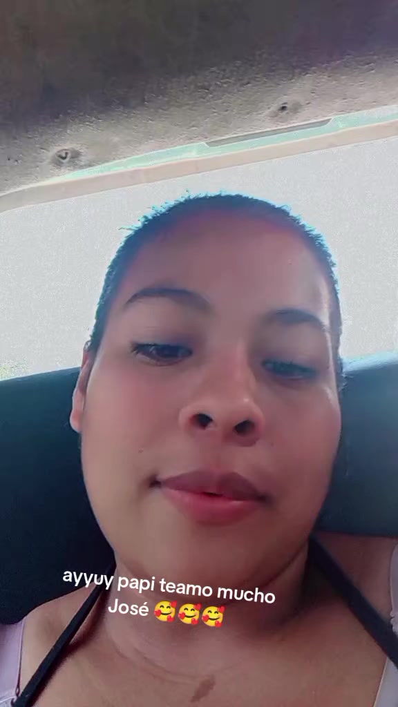 @😘😘mi chaparrita 🥰