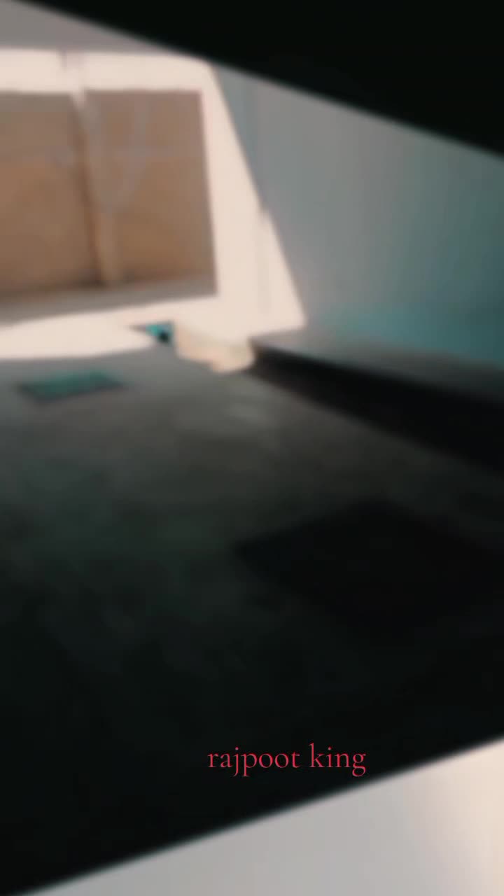 @معصوم پرندہ ظالم شکاری🦜🐦🥷
