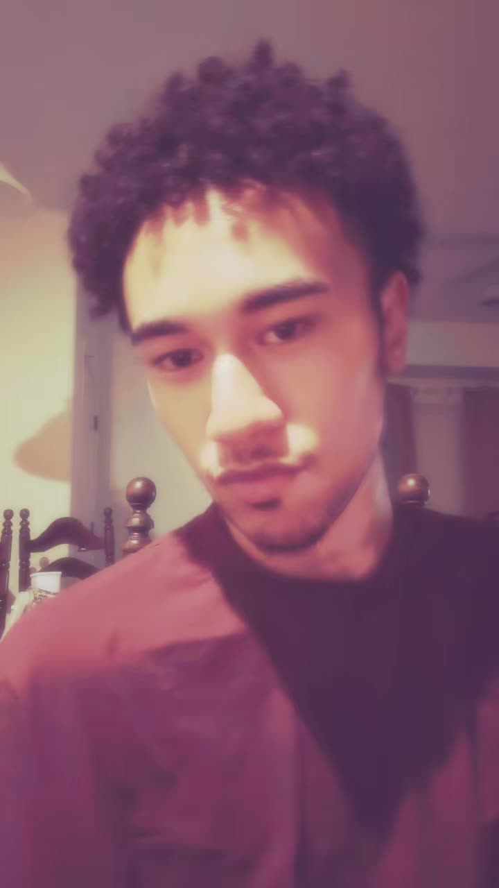 @♪(&acute;&epsilon;｀ )
