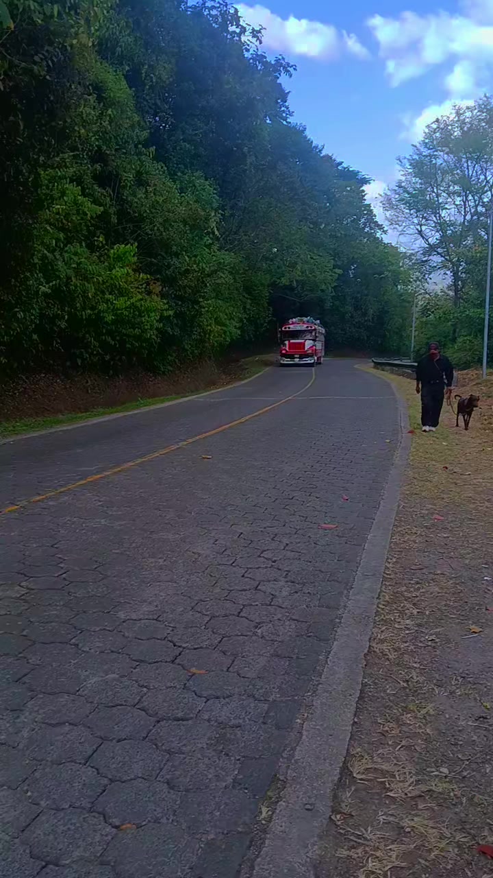 @Ɛl &Ccedil;ĥeĺiť&oslash;🚍😉☘️🤠