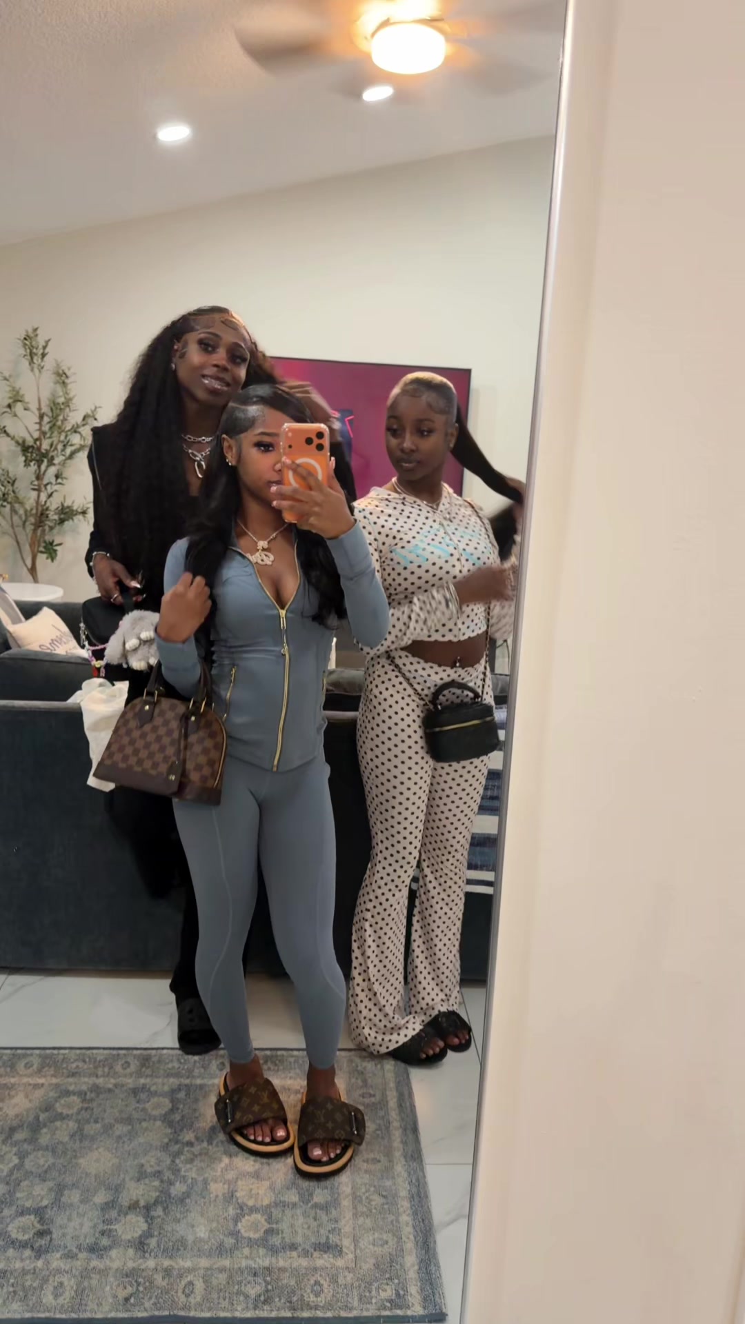 @Bri🦋🤍
