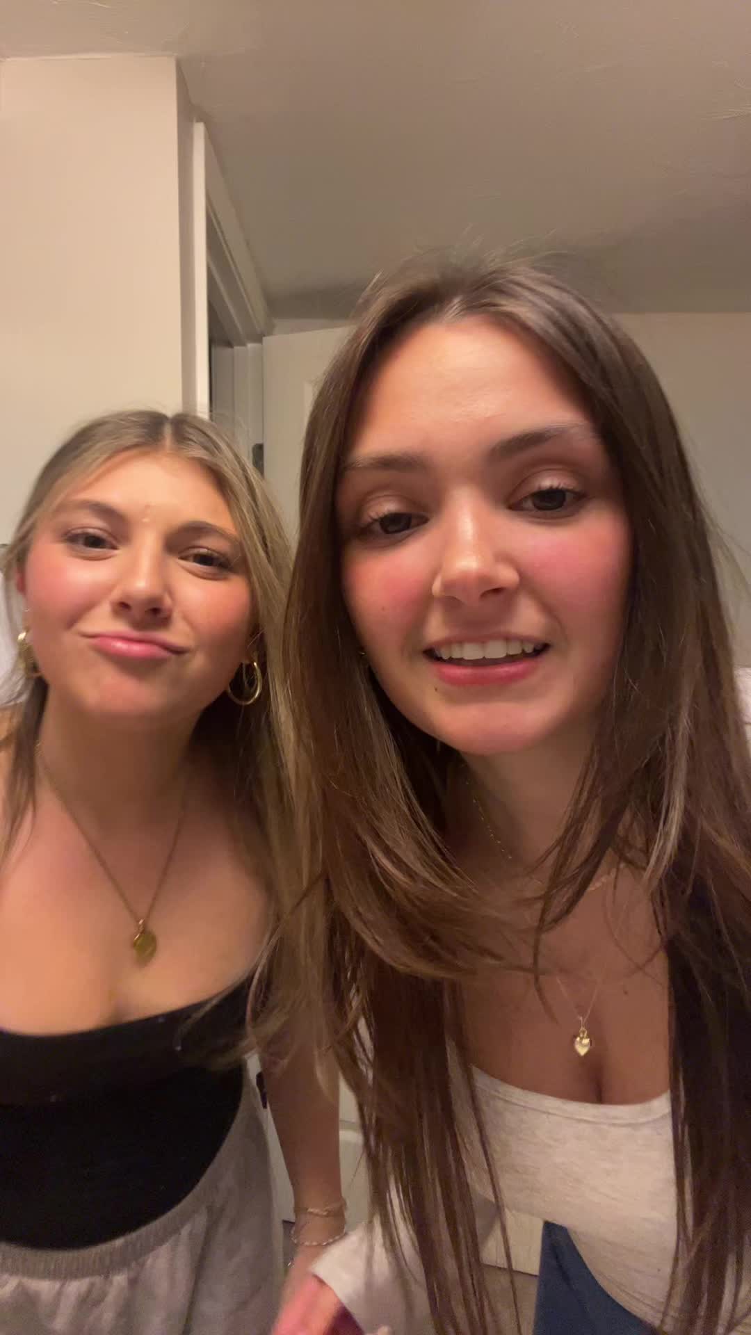 @lexispam🧁💖🤗