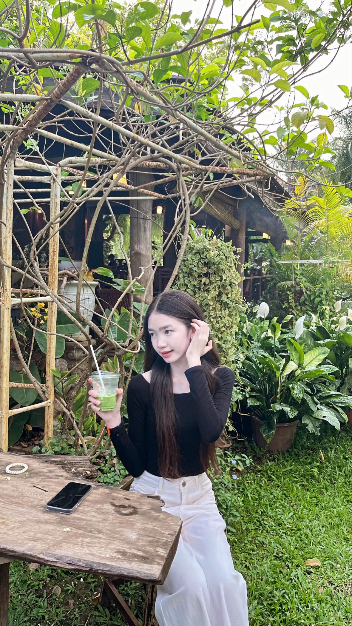 @🐰