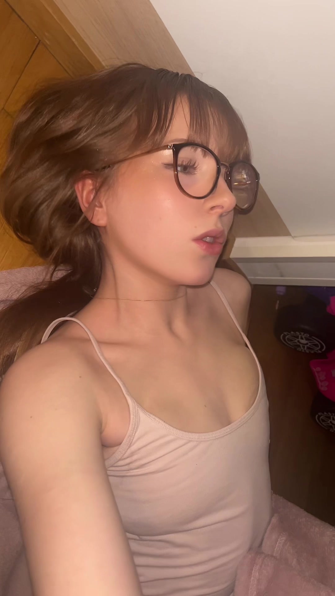 @Ella