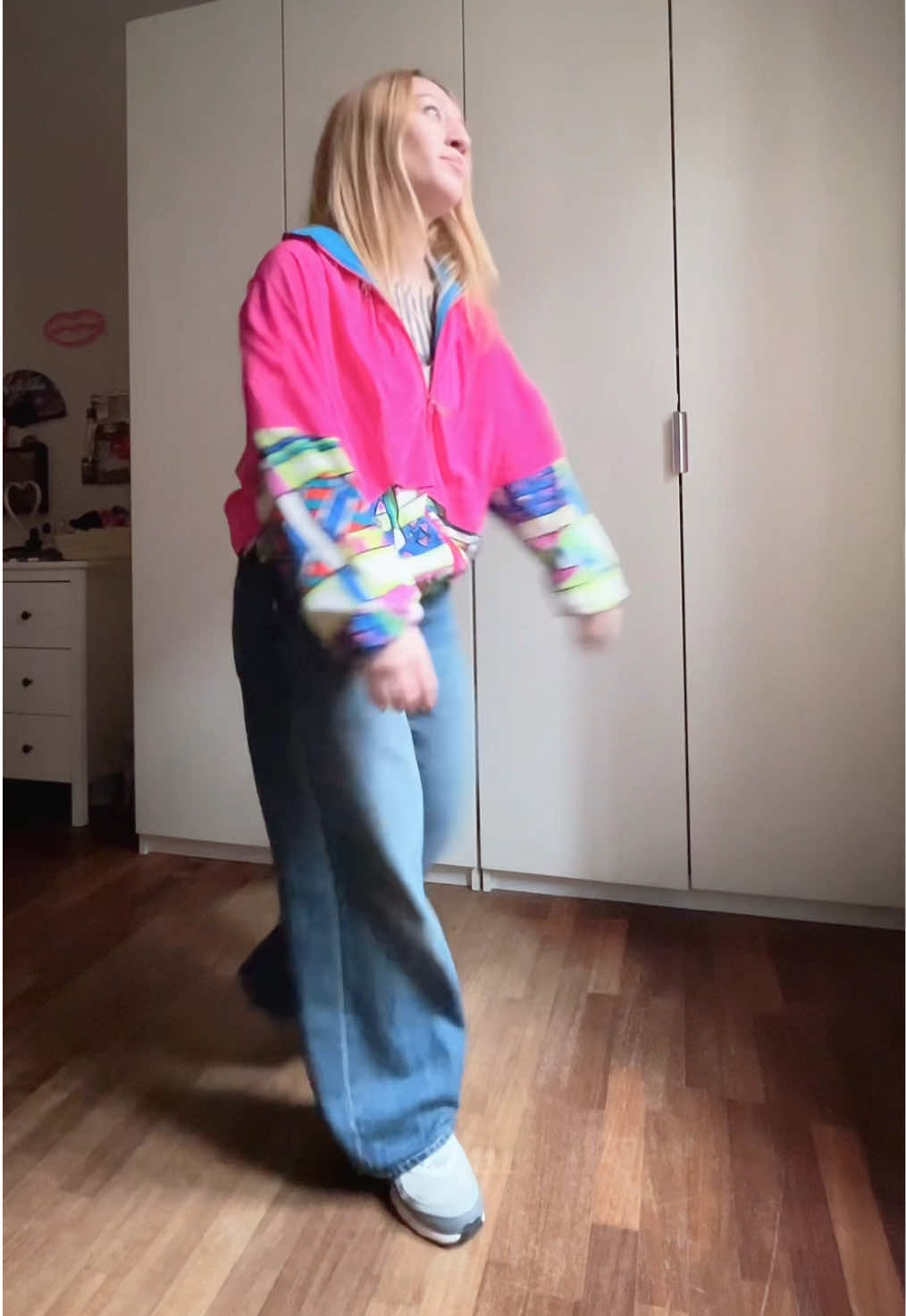 @BLONDIECORE