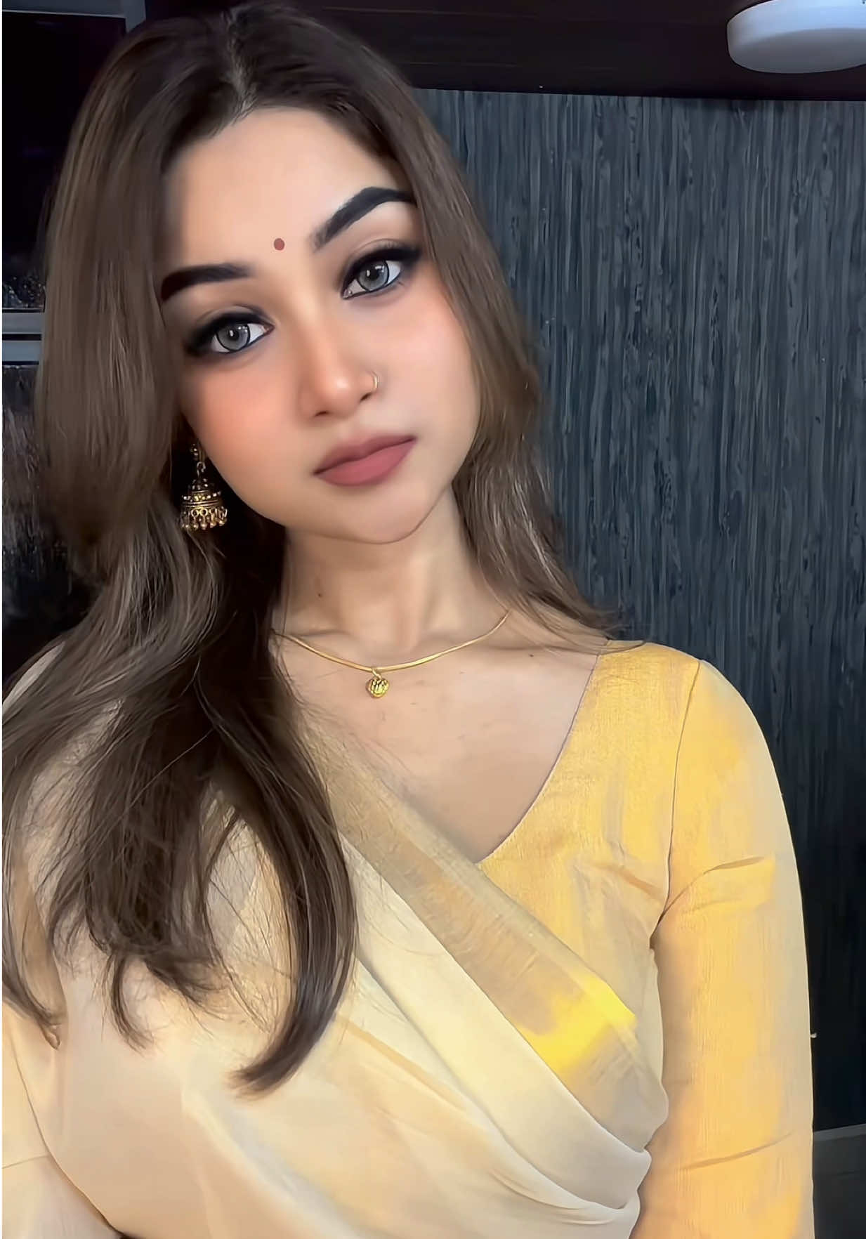 @𝓛𝓲𝓷𝓪𝓪
