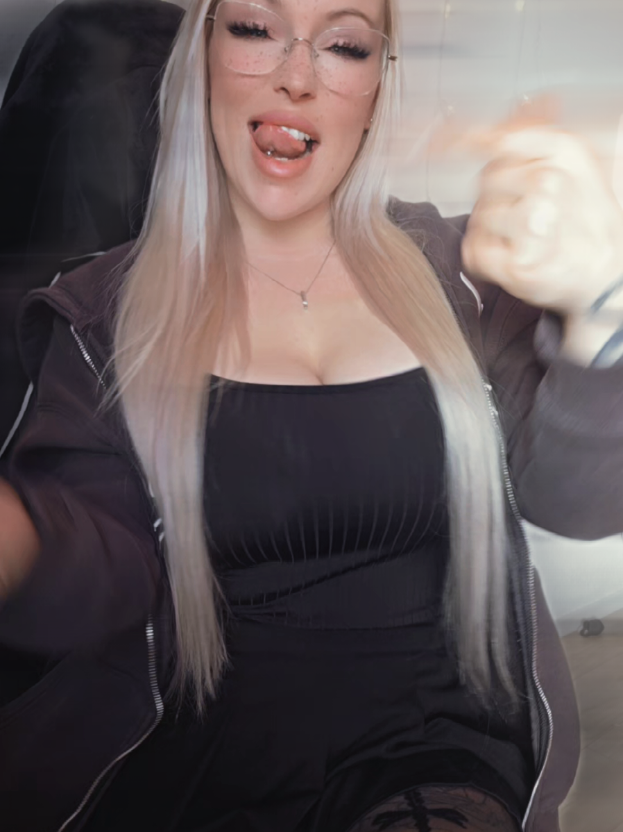 @Mileylon