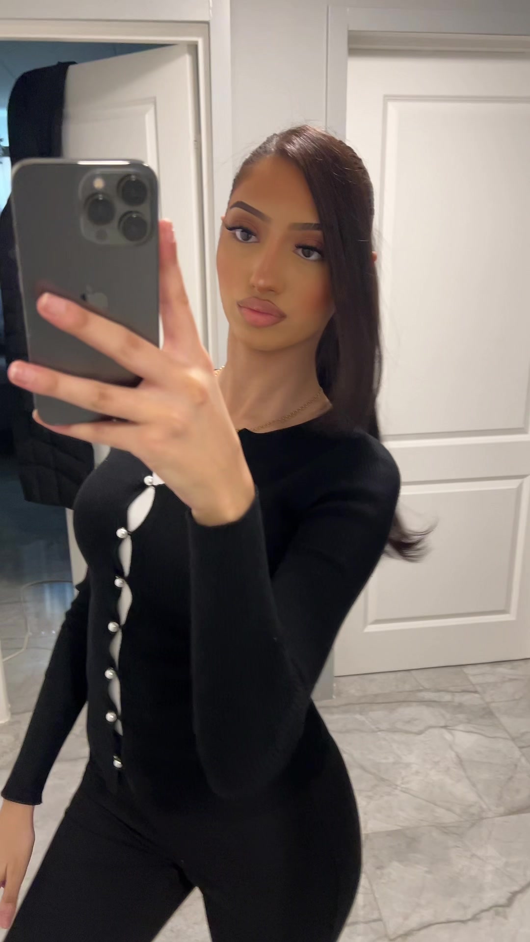 @𝑅