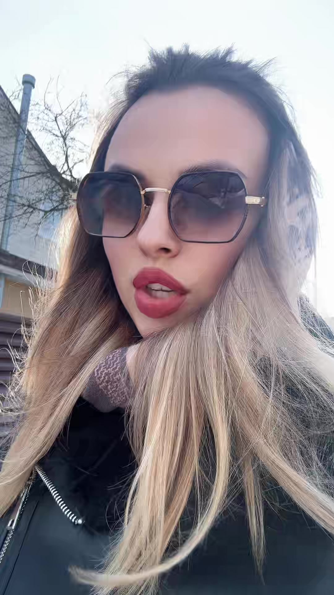 @Виолеттик💗