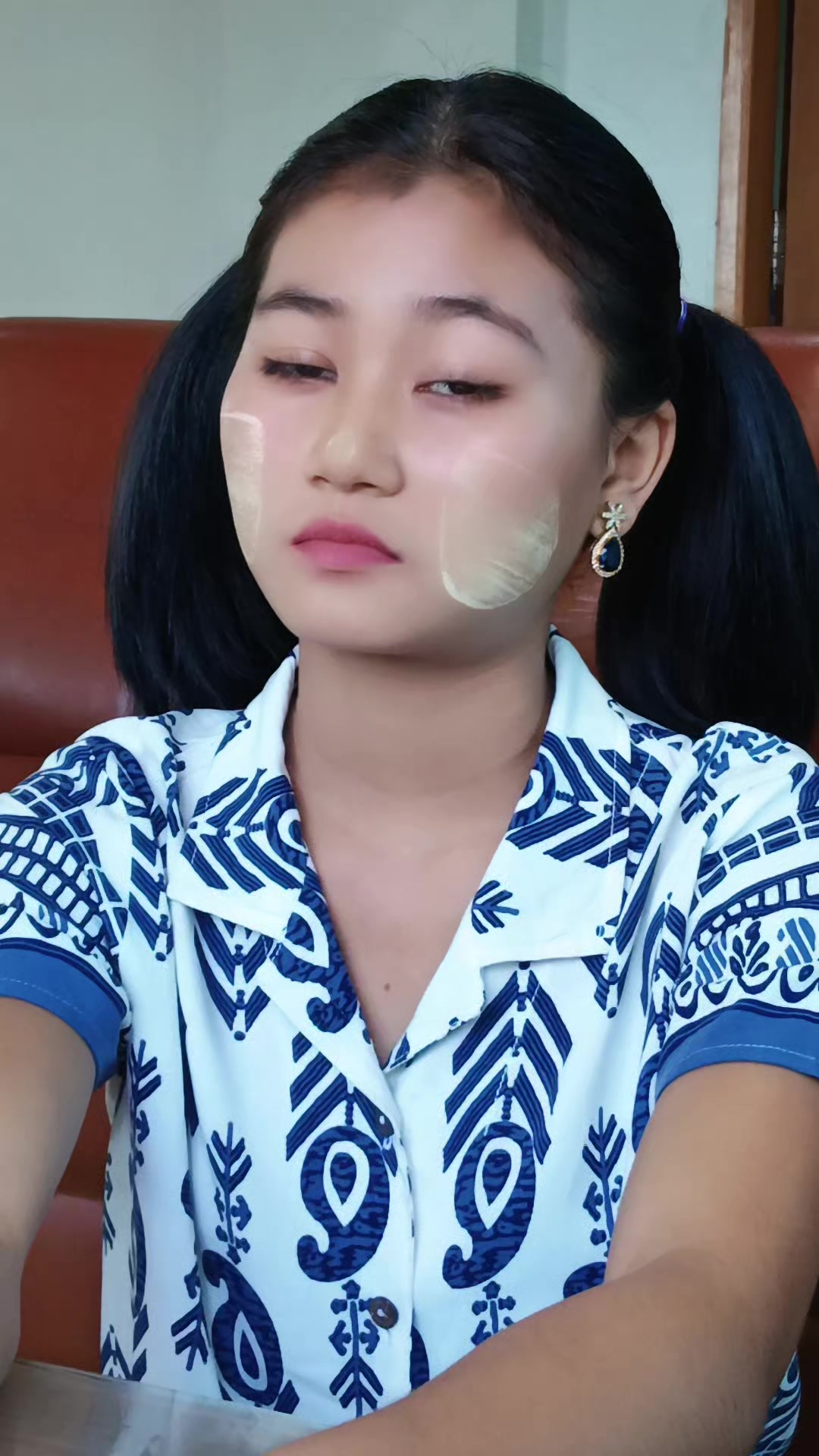 @Shwe Ni Ma