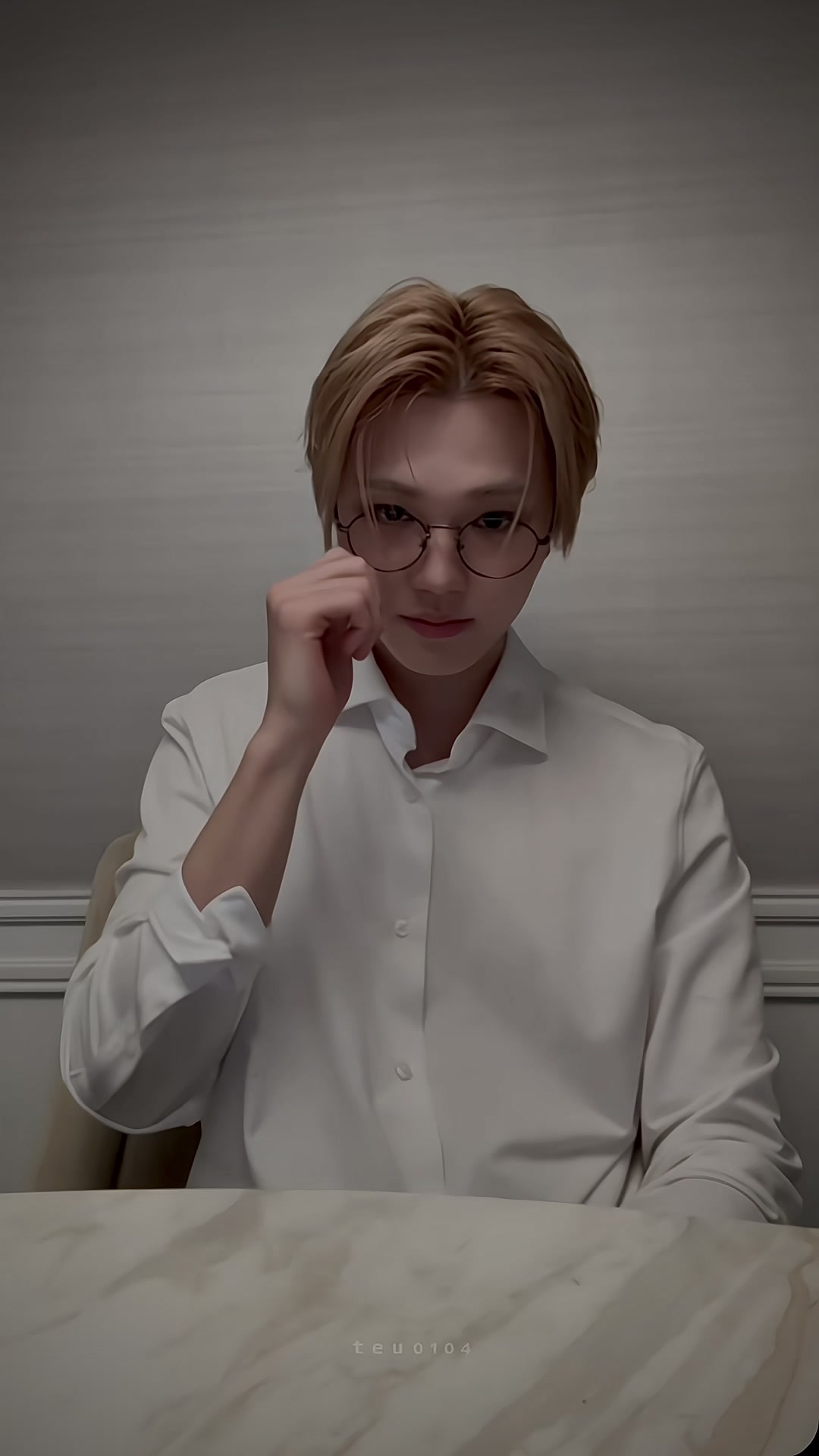 @만자