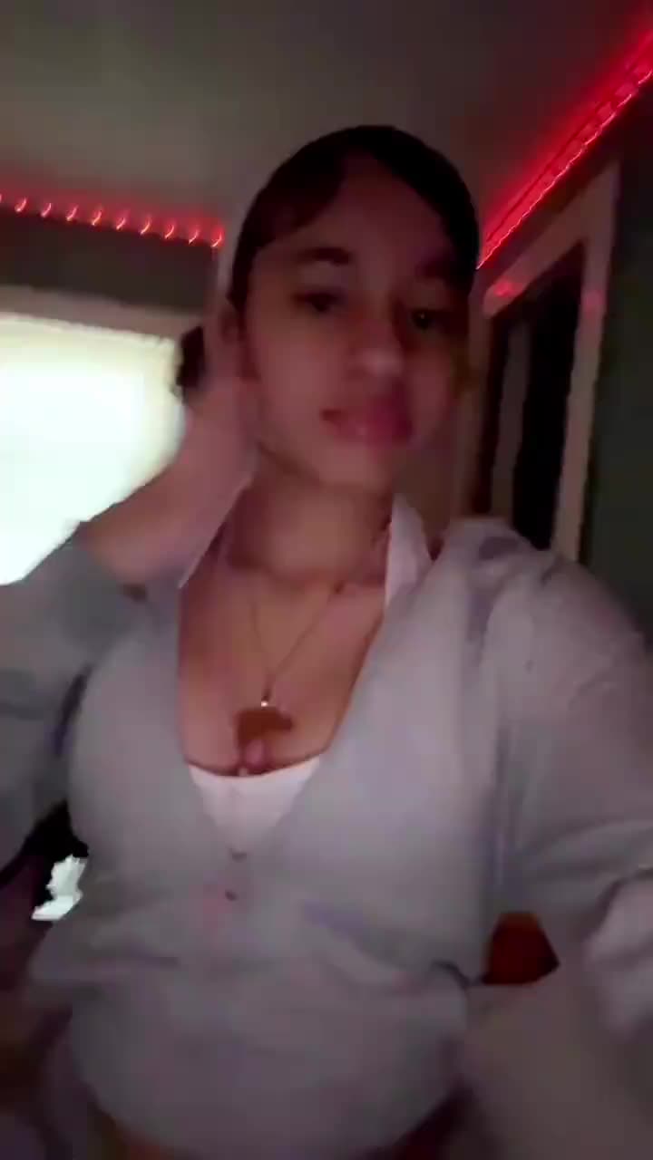 @𝓙𝓸𝓼𝔂 🫶🏼💋