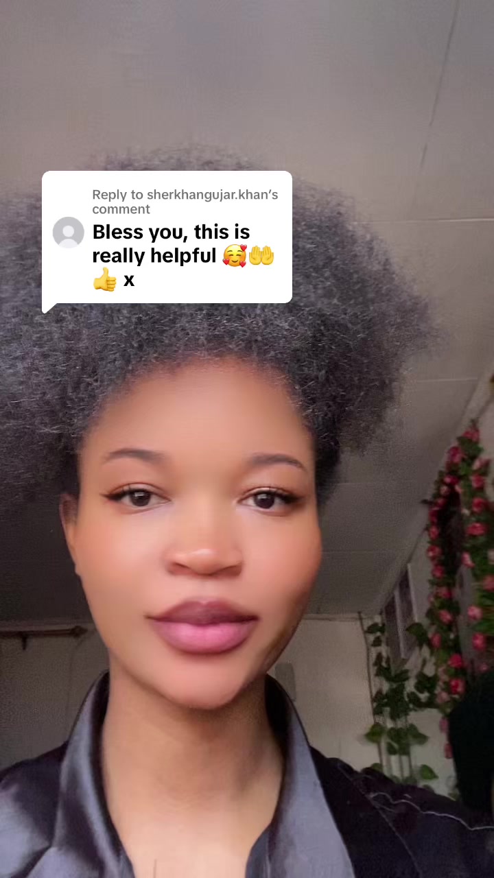 @Daisy🖤