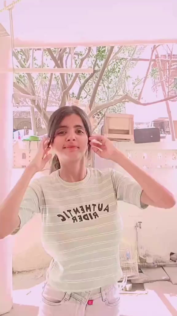 @Sania ⚡🤎