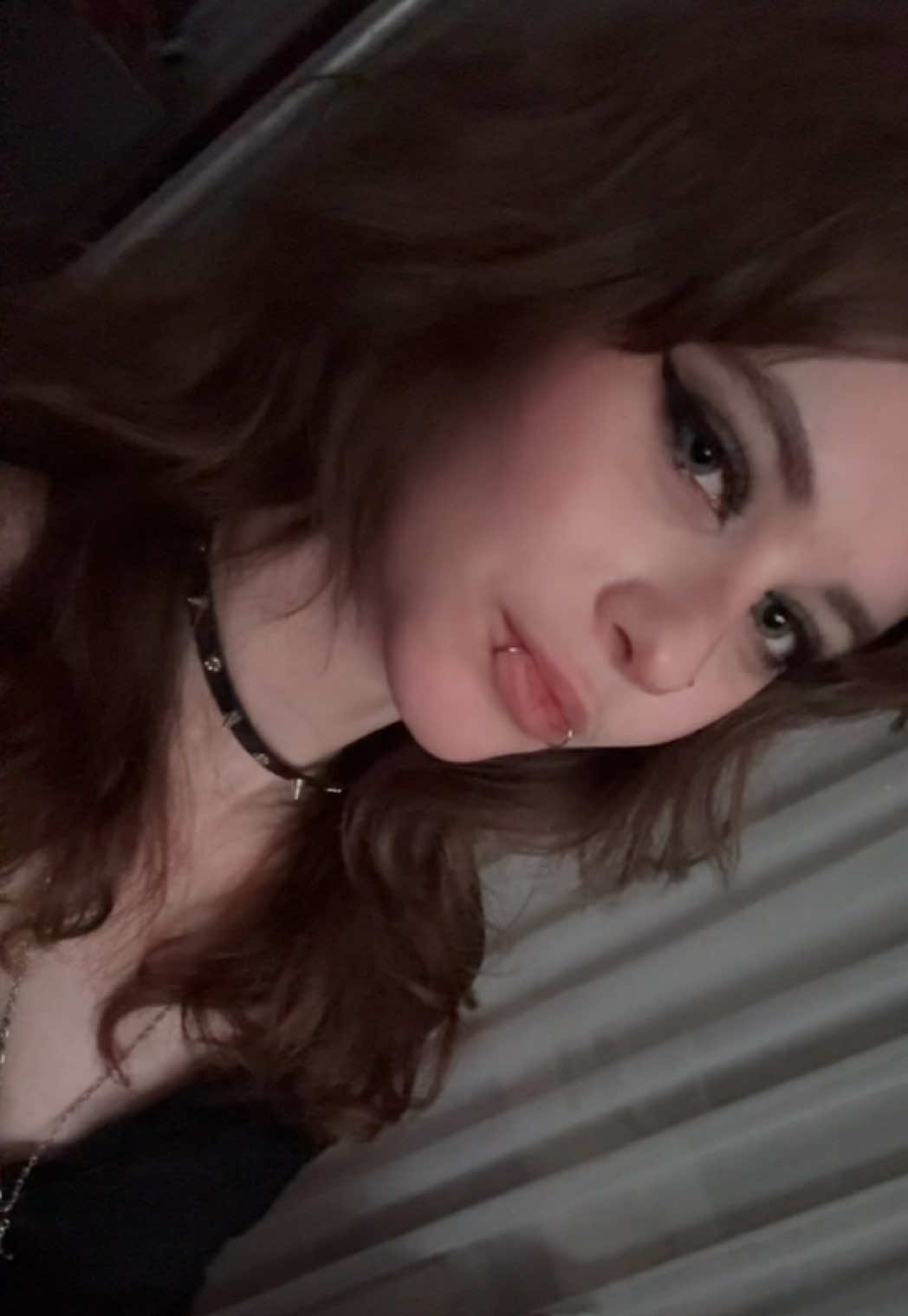 @lis&agrave; f