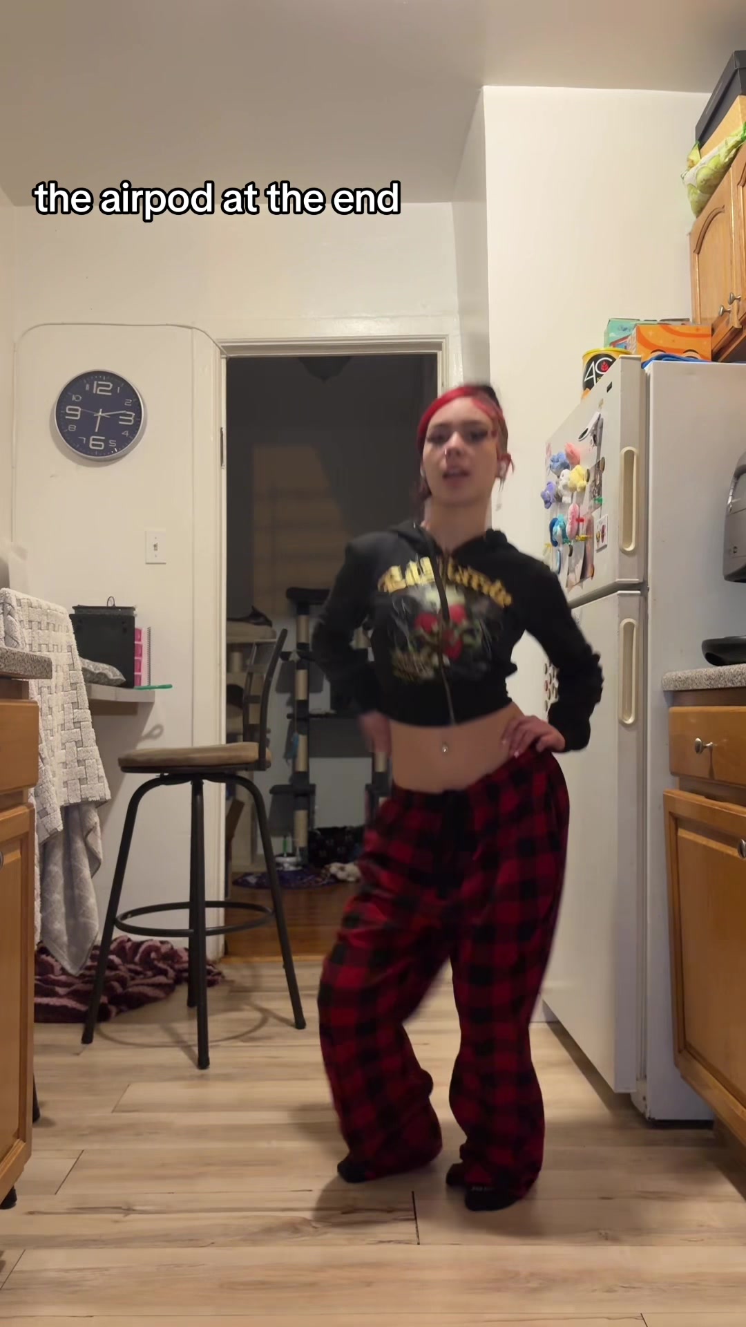 @qh0st1n