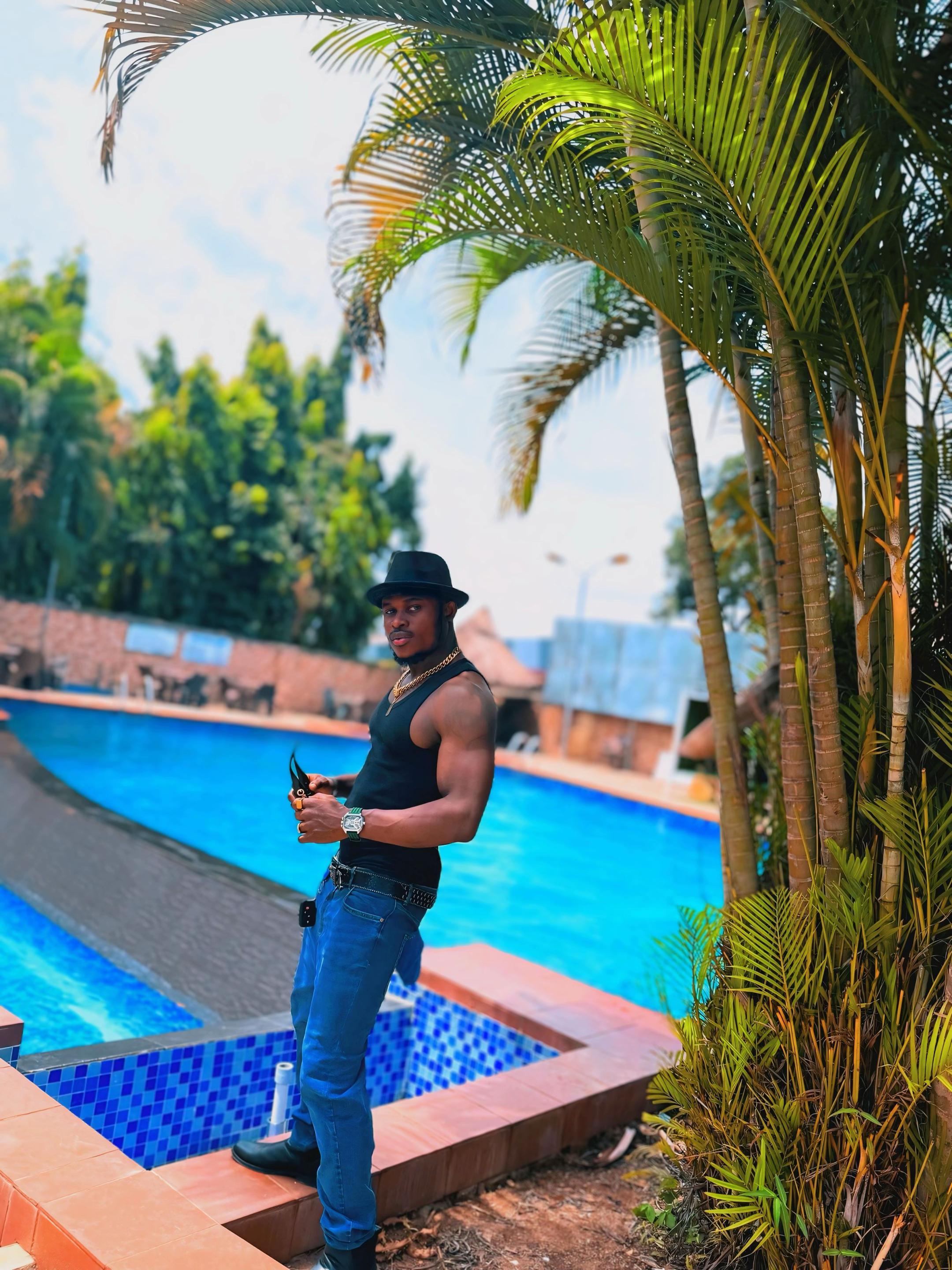 @Richvybz