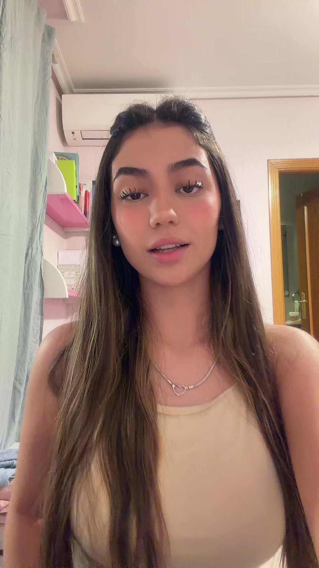@sophiaartiles_