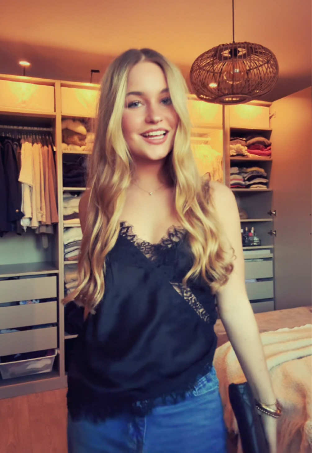 @IVY LANGENBERG