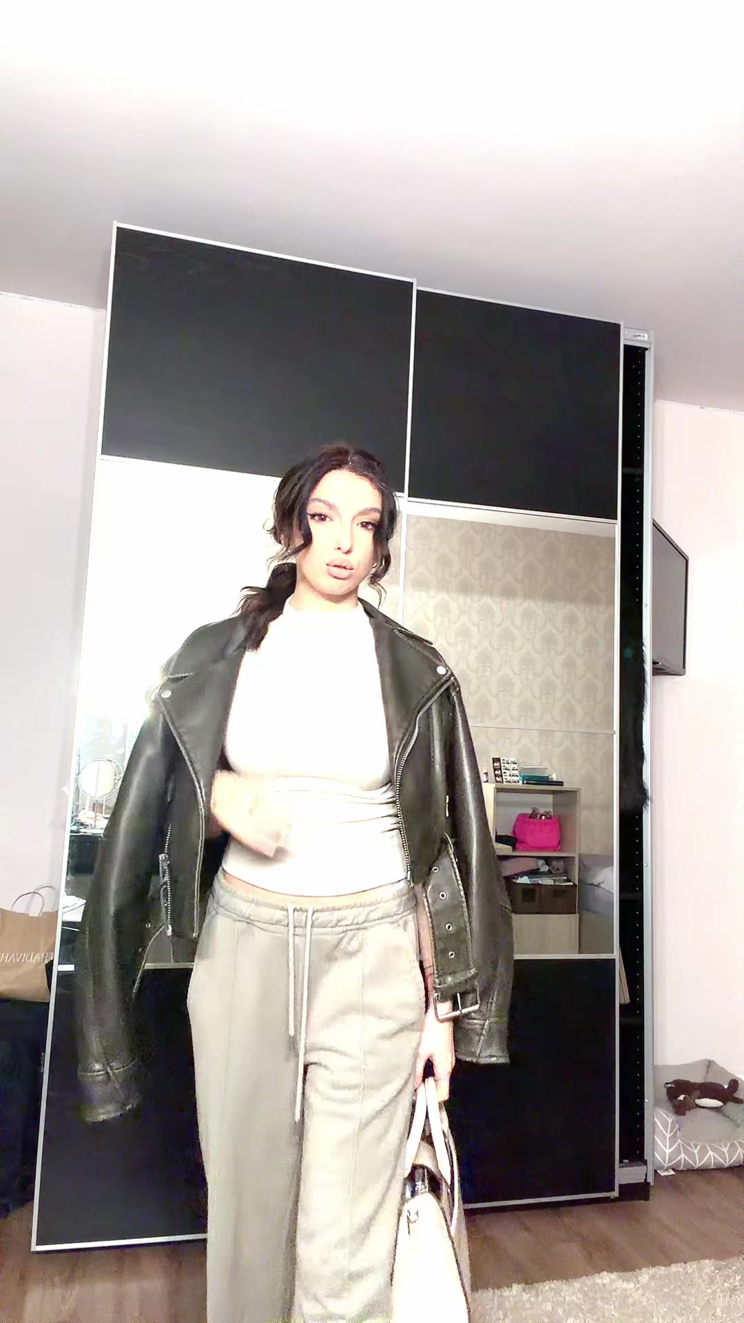 @Bianca Iliescu