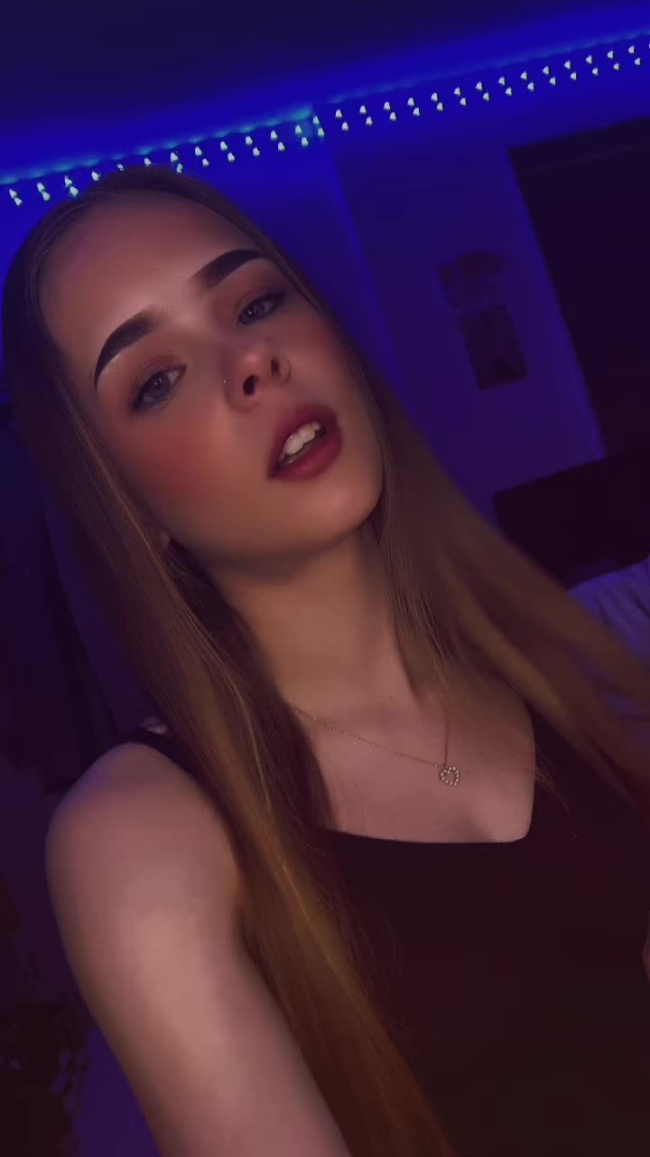 @scarlett_queen030