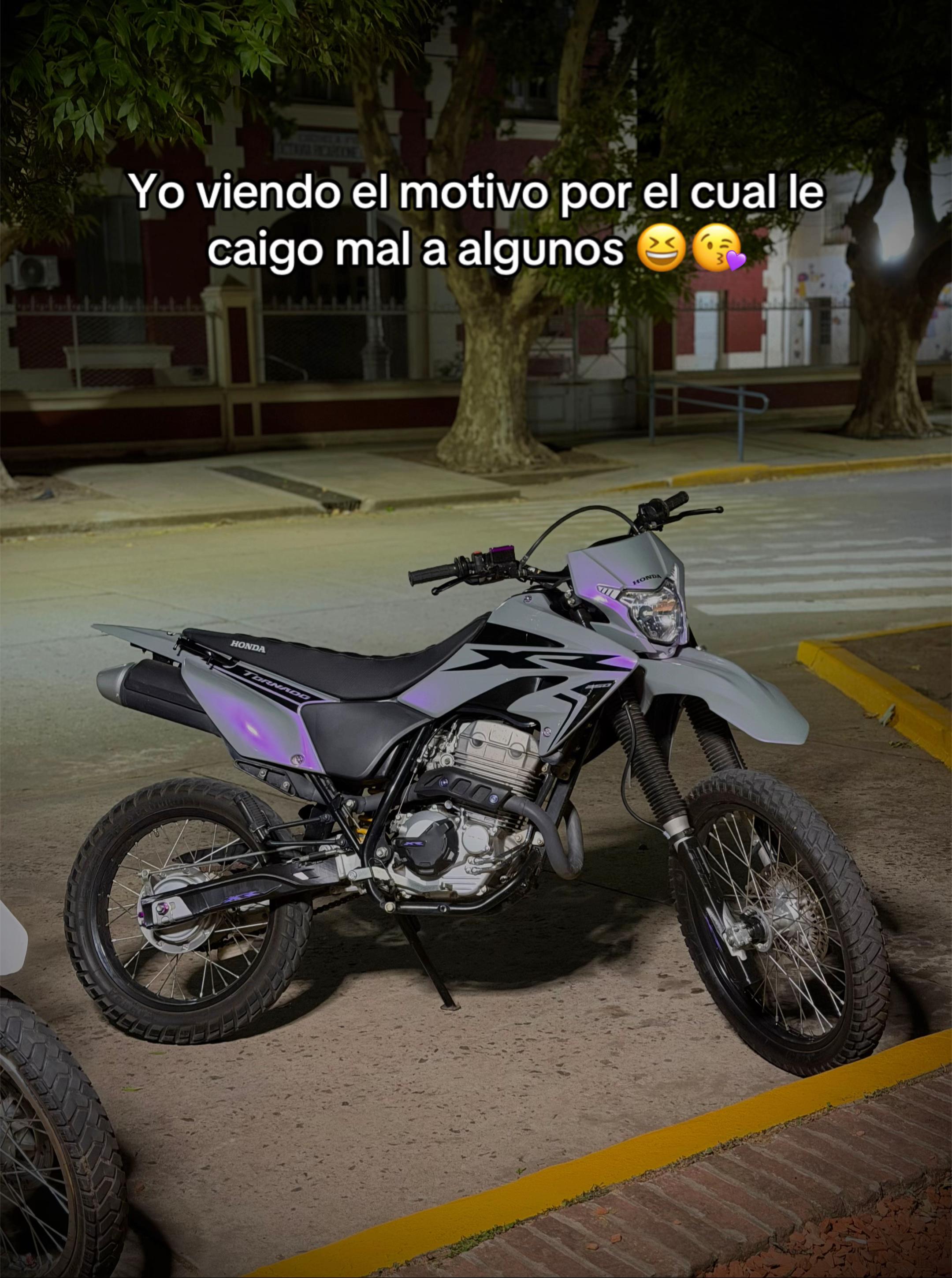 @candde