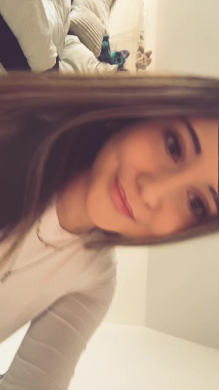 @𝐮𝐬𝐱𝐫&lsquo;🧟&zwj;♀️