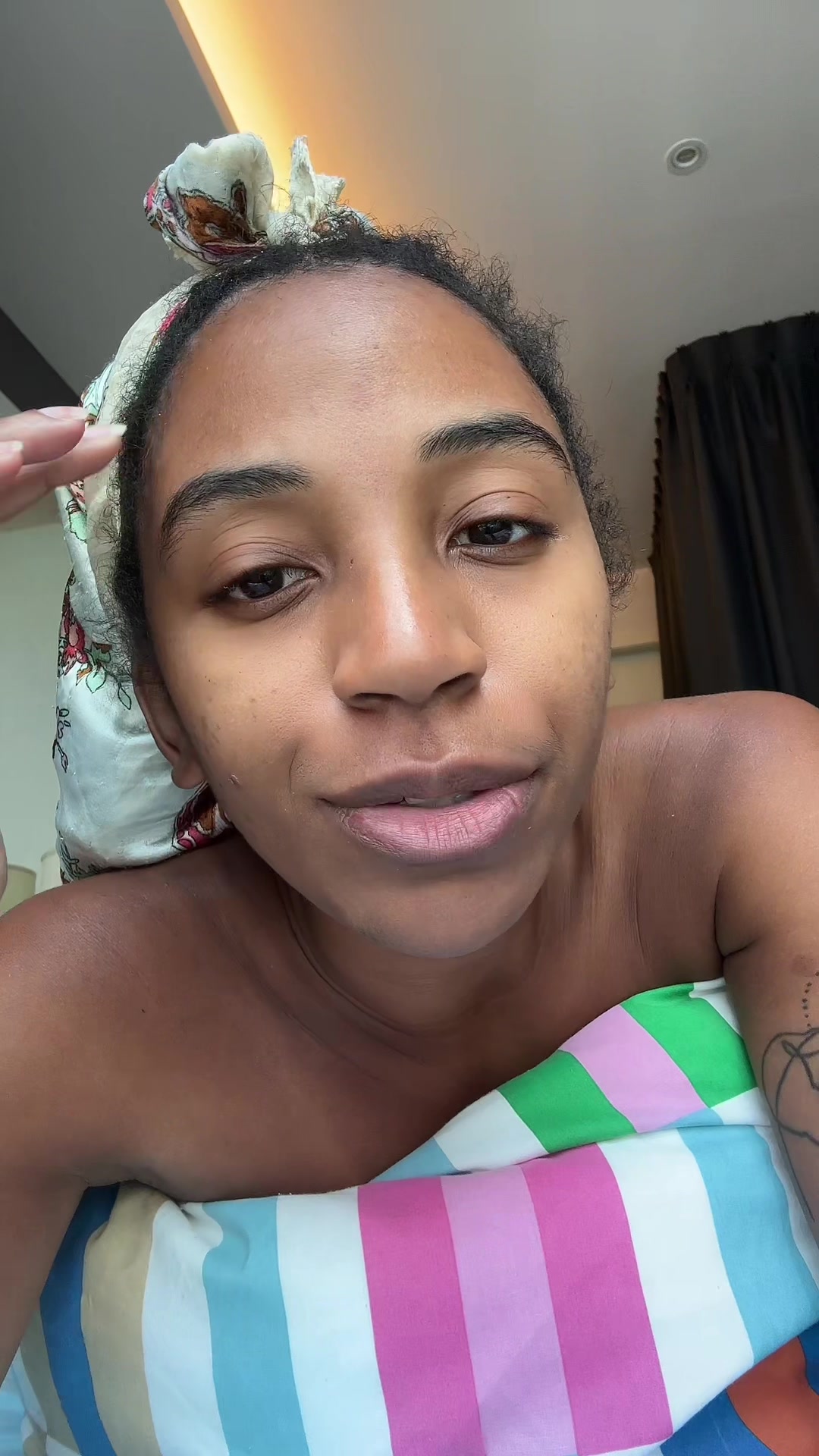 @YT @shaynaconde