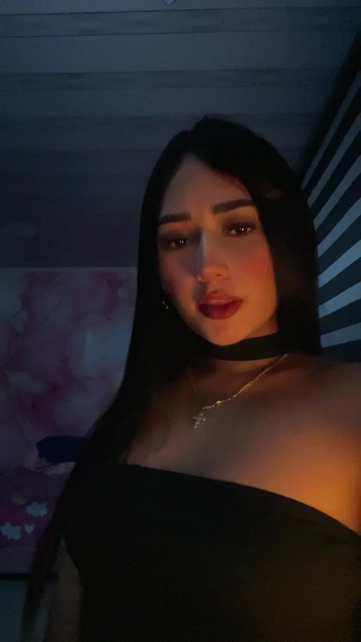 @𝒩𝒾𝒸𝑜𝓁𝓁𝑒 ℳ𝑜𝓇𝑒𝓃𝑜 🧿