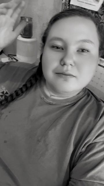 @Cowgirl_Beauty19
