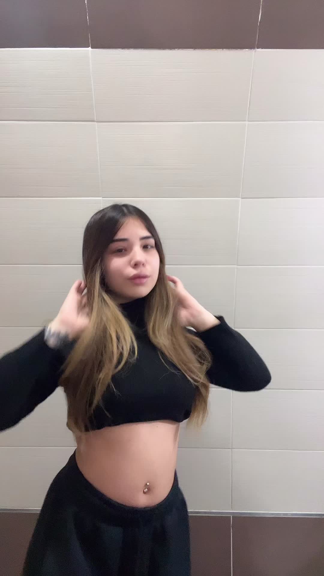 @noemyspamm__