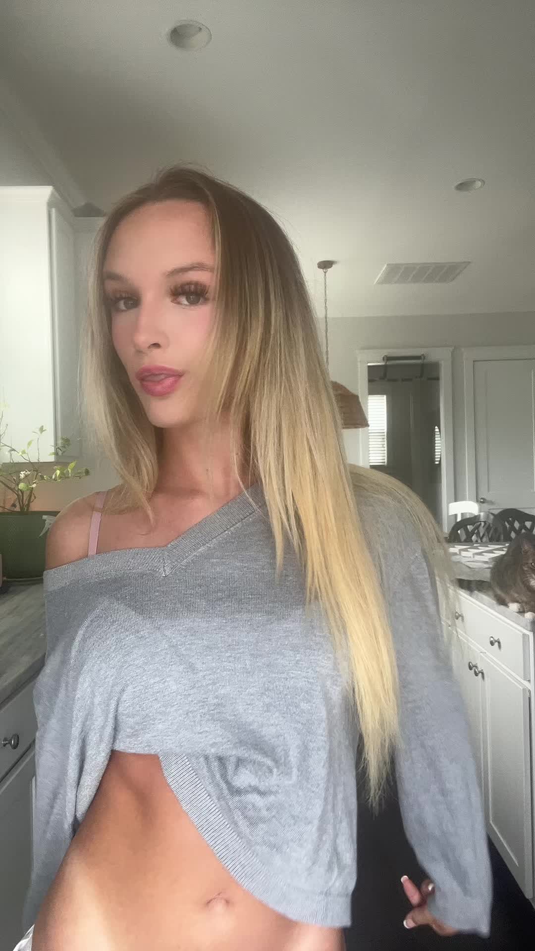 @___