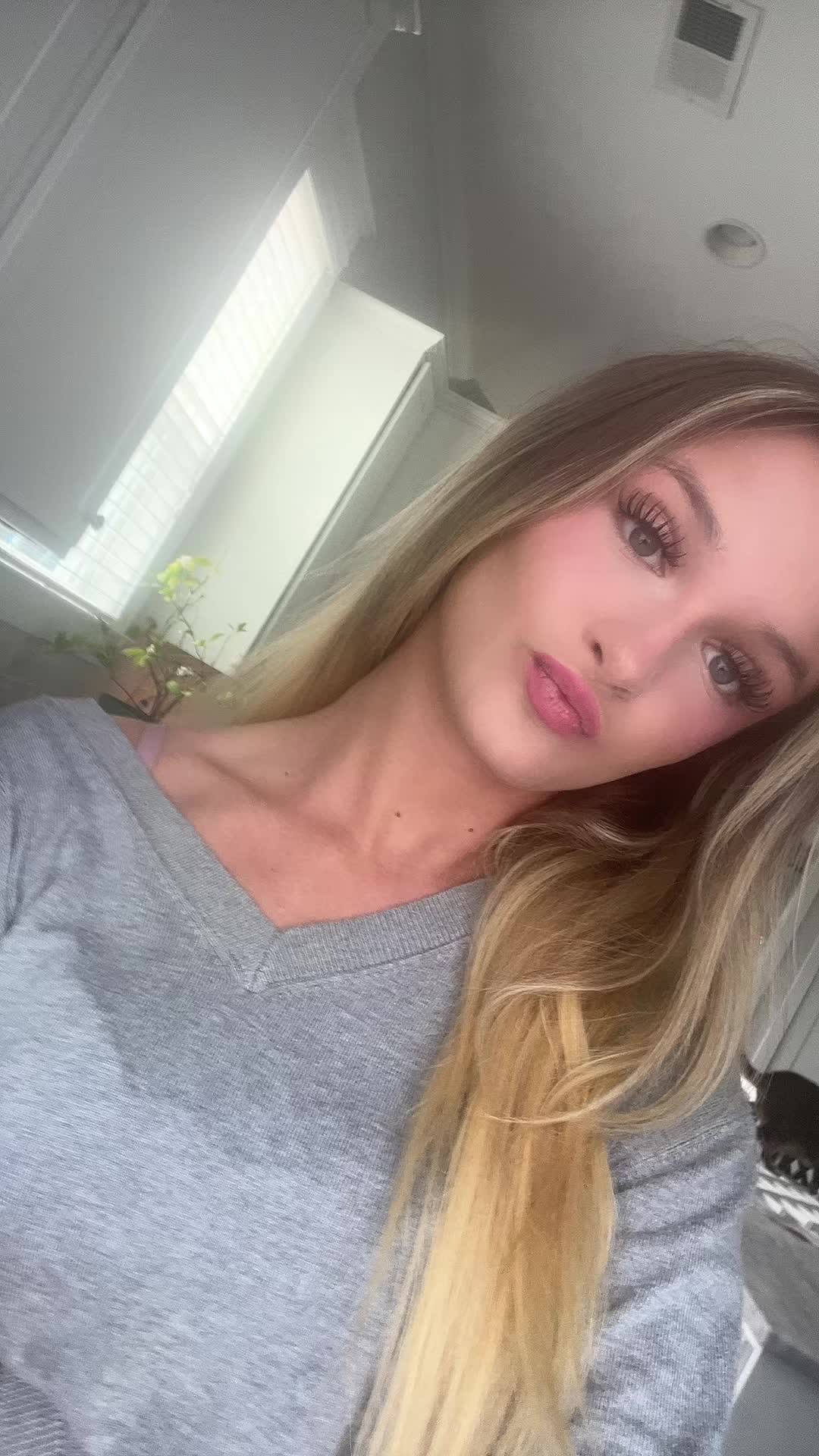 @___