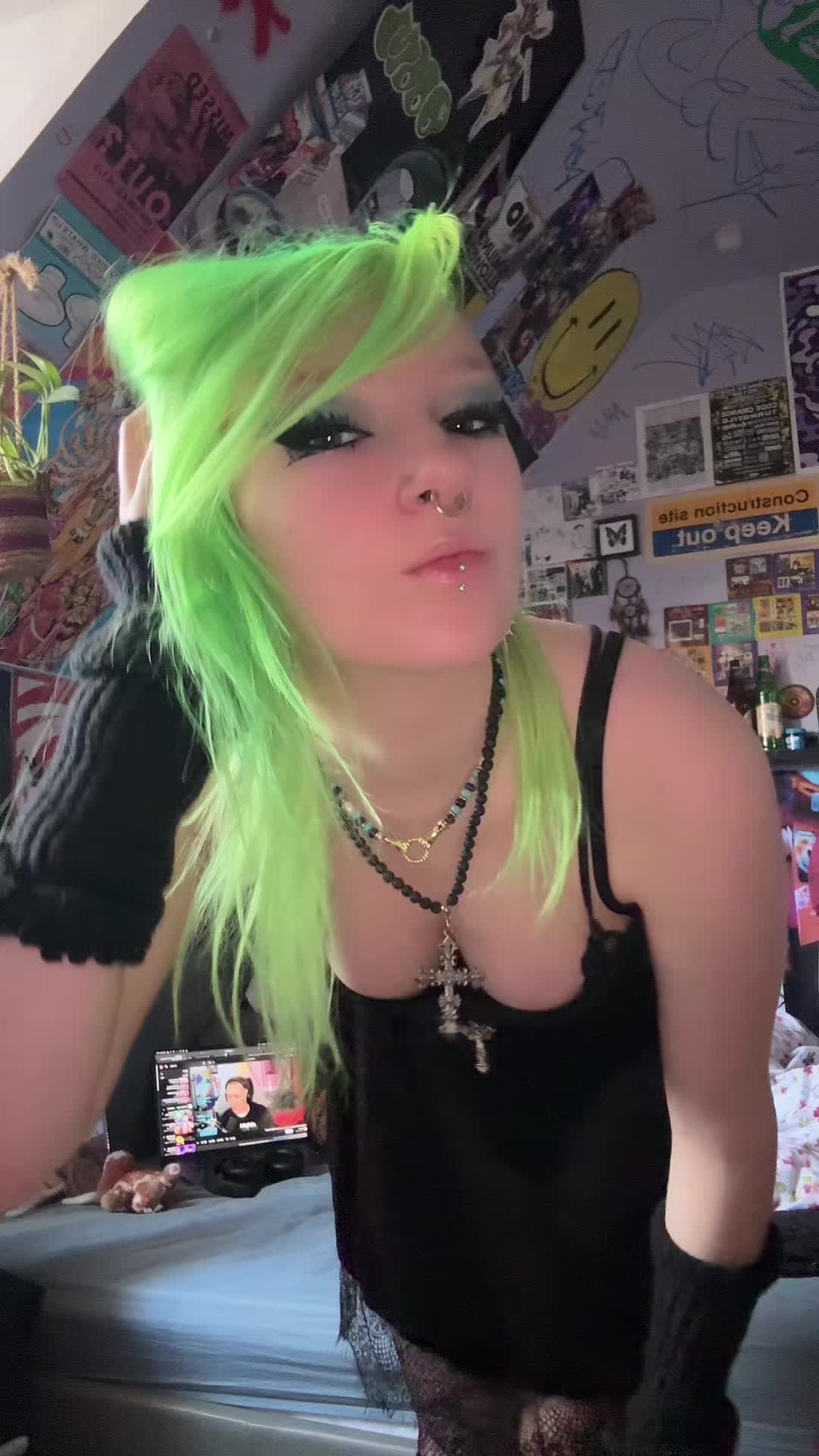 @Ava 7\