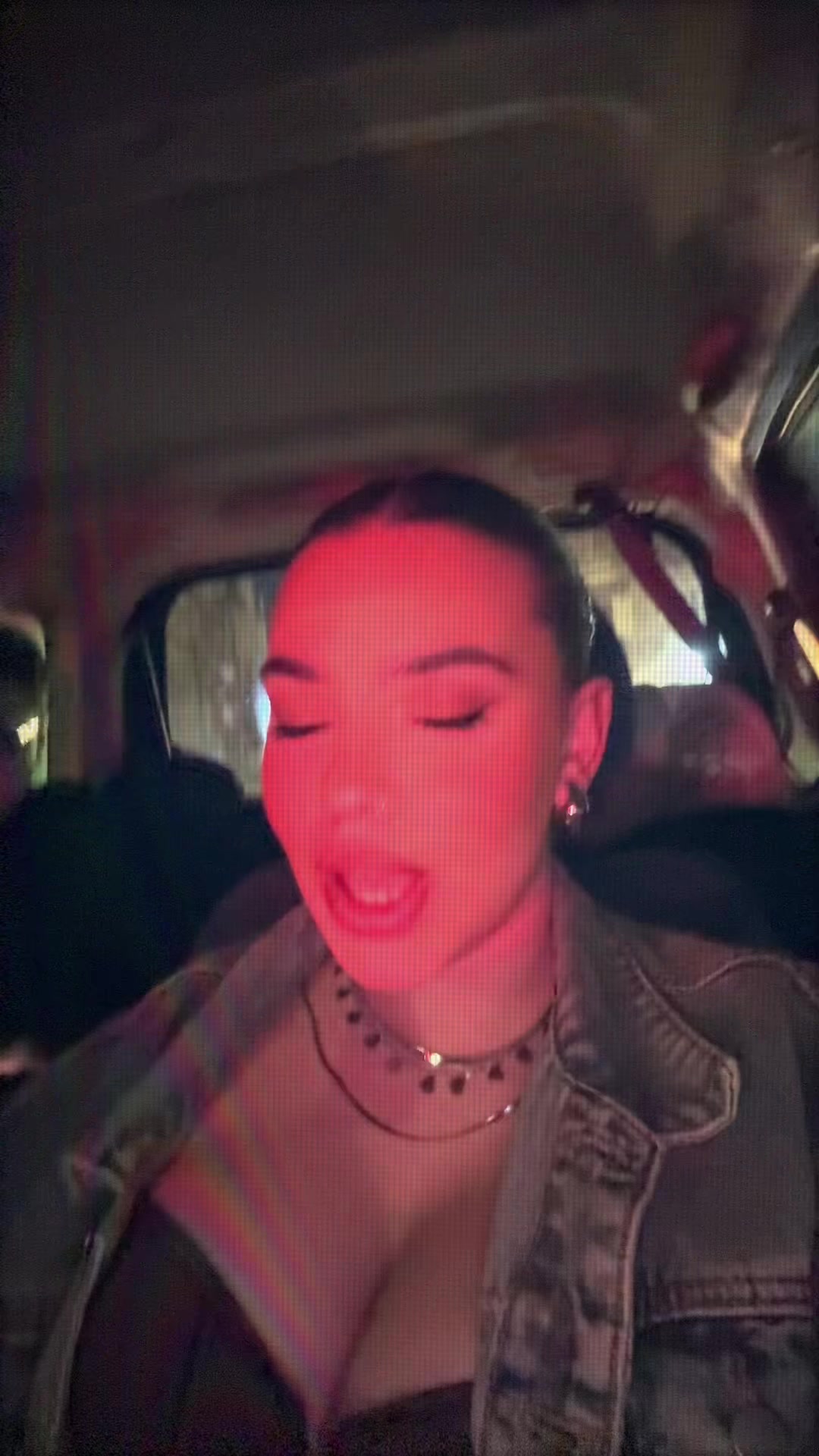 @♡︎𝐌♡︎