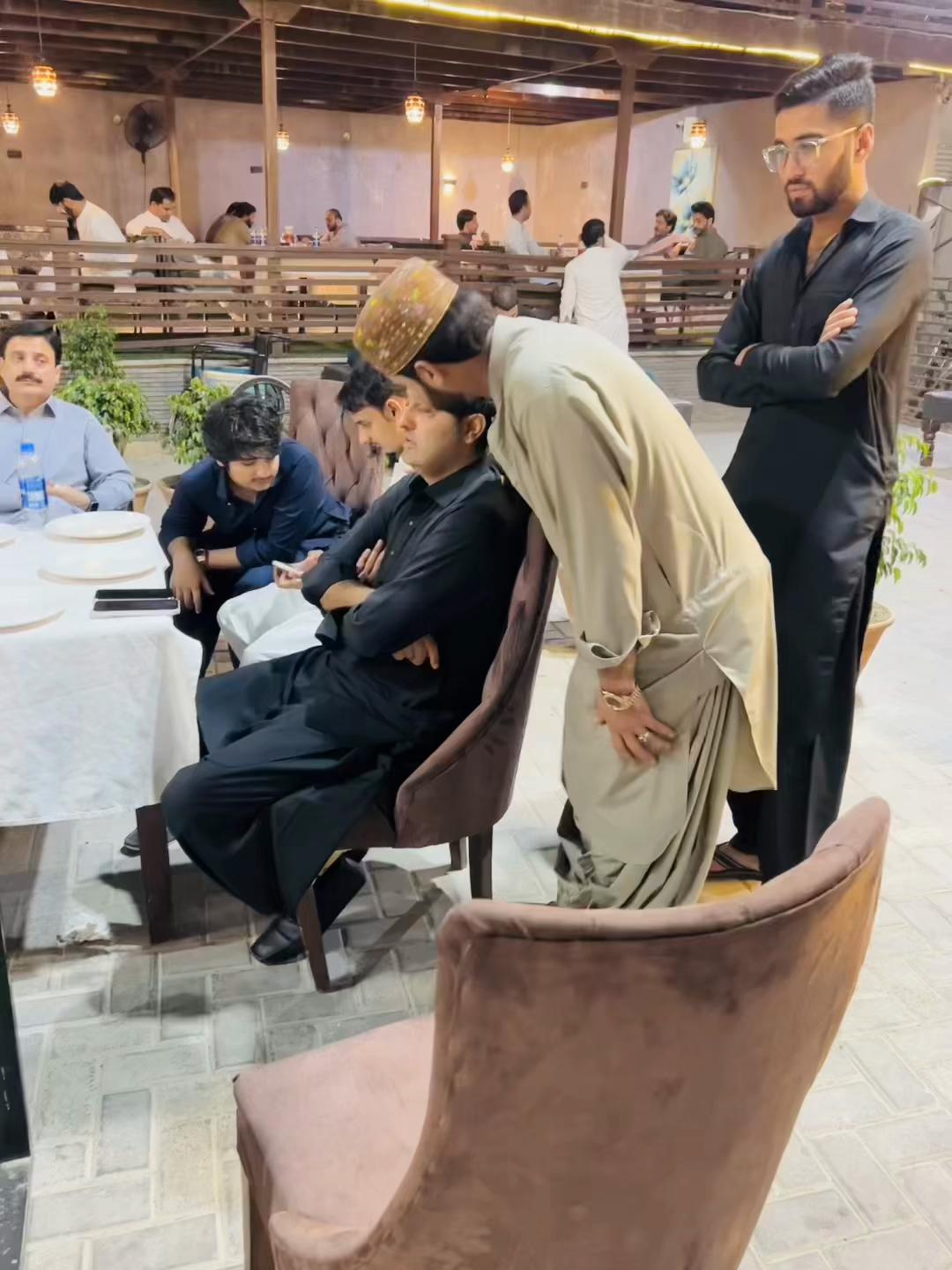 @BADAL MAZARi🇱🇾