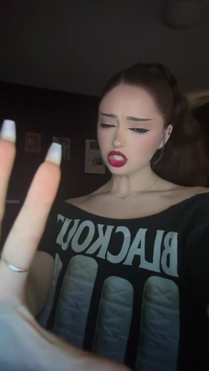 @jolie