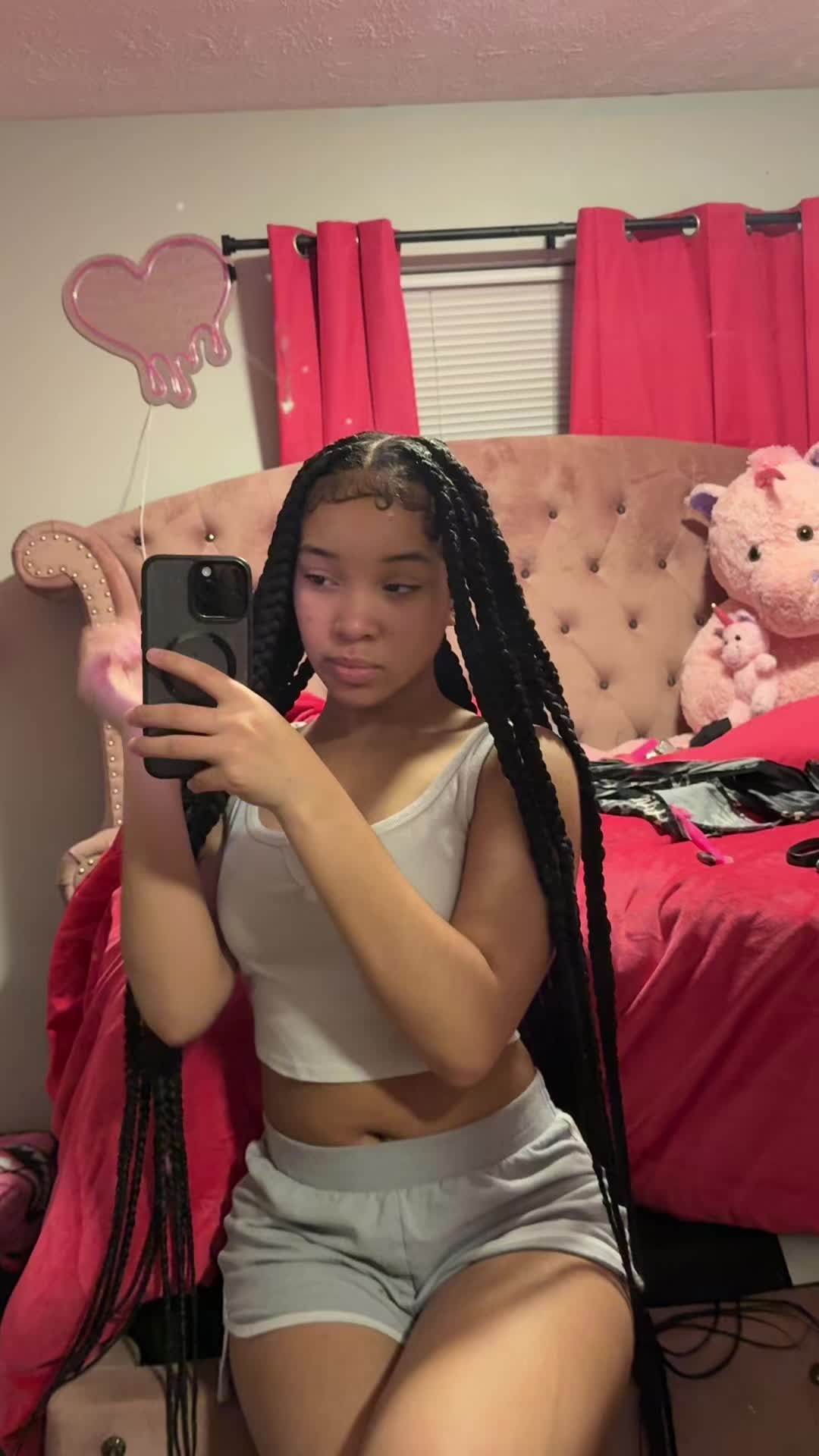 @nniyahhdabratt