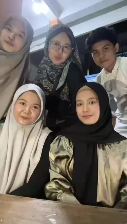 @olaFebhy