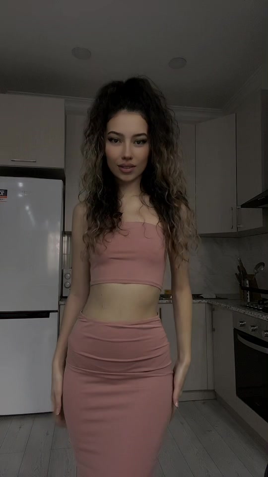 @Тгк: _fabi_curly_