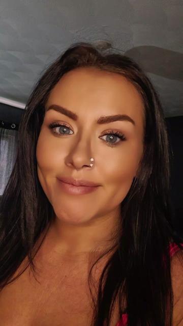 @kayleigh row 🏴󠁧󠁢󠁷󠁬󠁳󠁿