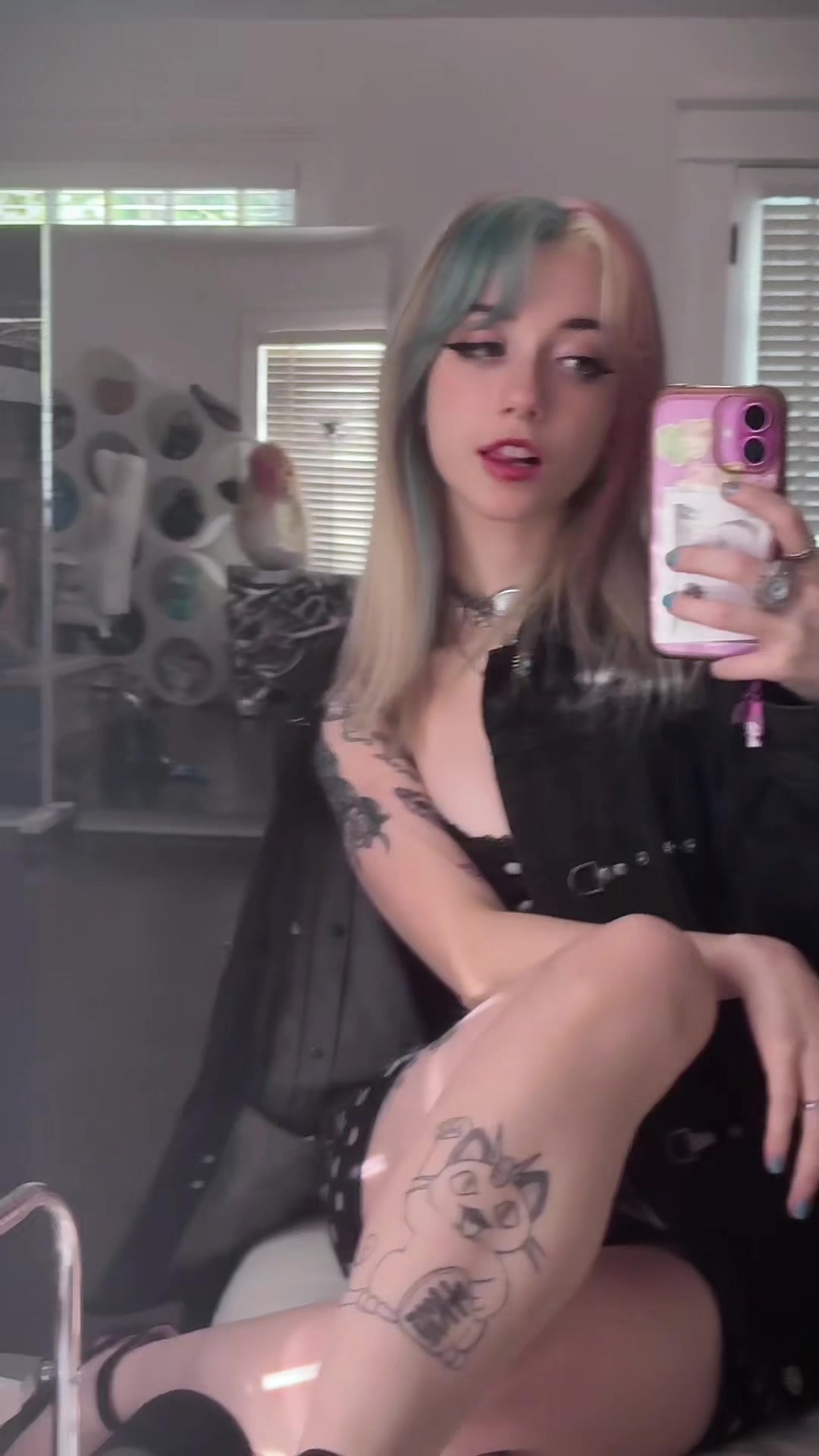 @Jade