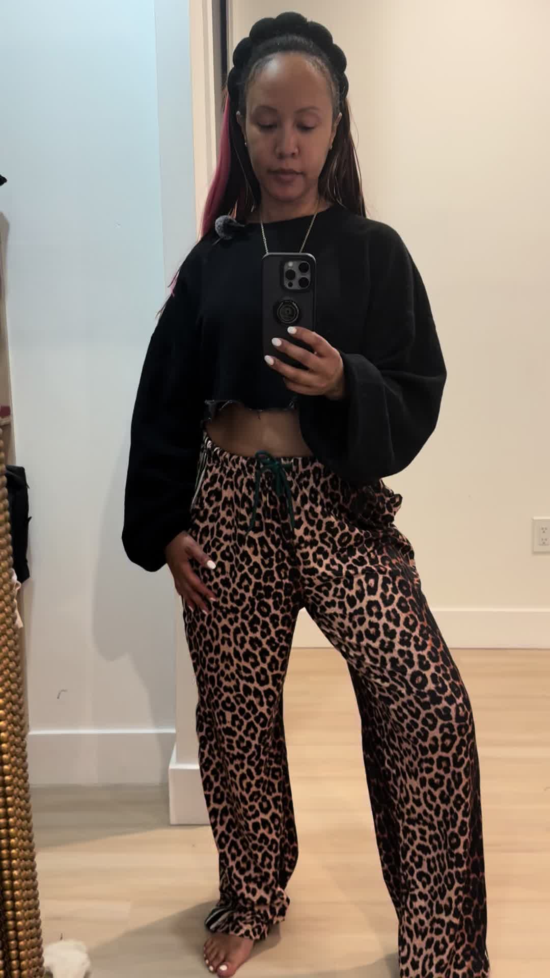 @Itsjasminebrand