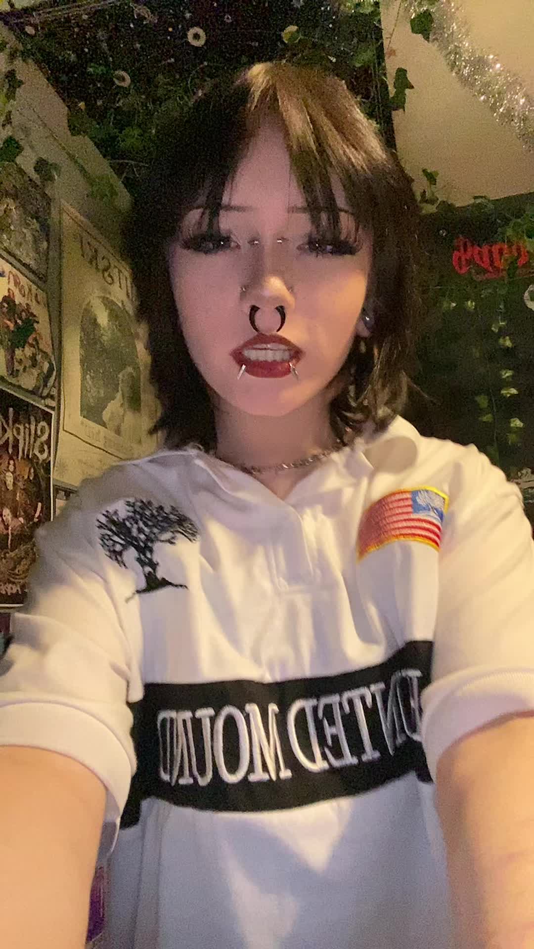 @clover🧟&zwj;♀️