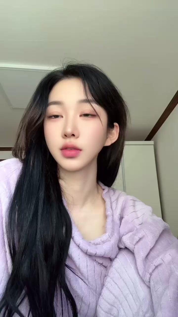 묘정 (@xxyoovv) - Urlebird