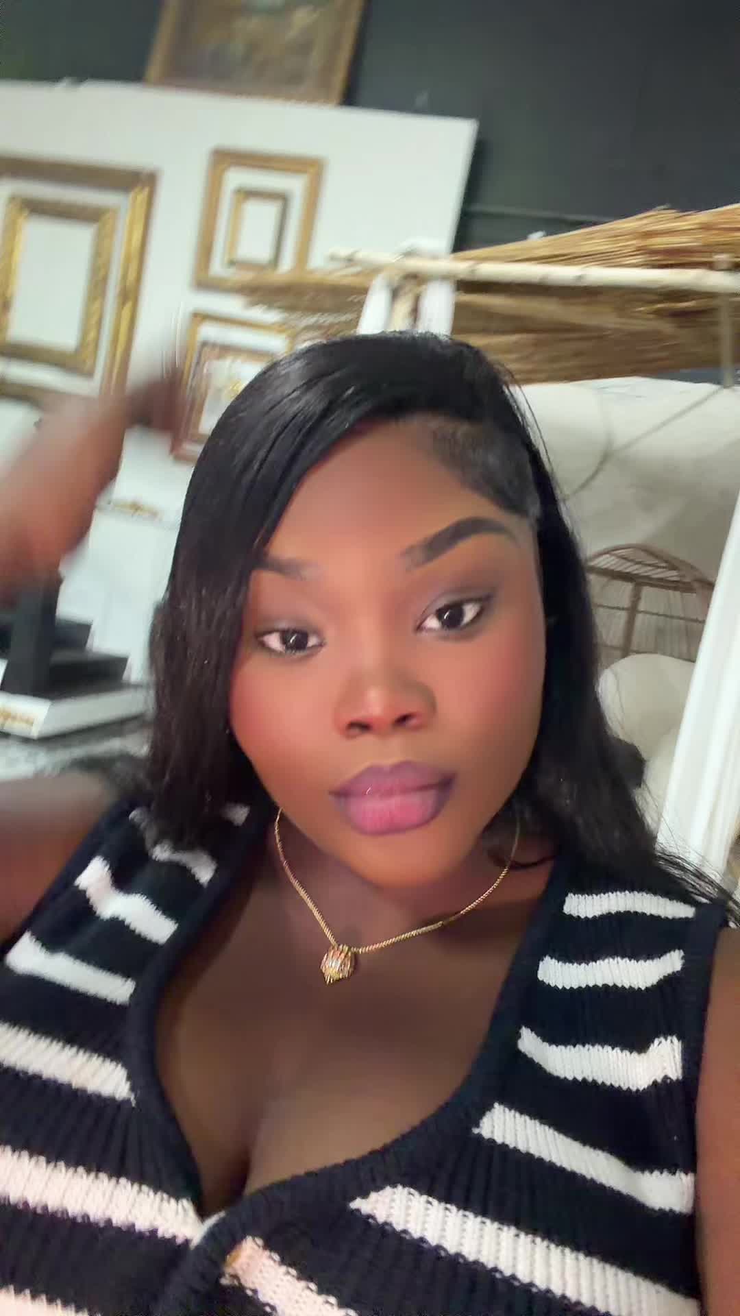 @itsdiannaax