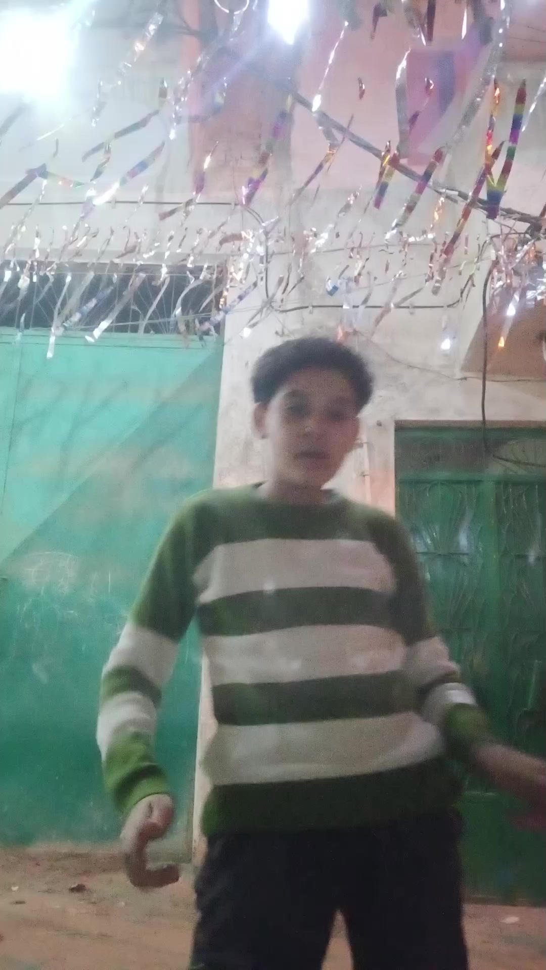@Hmza