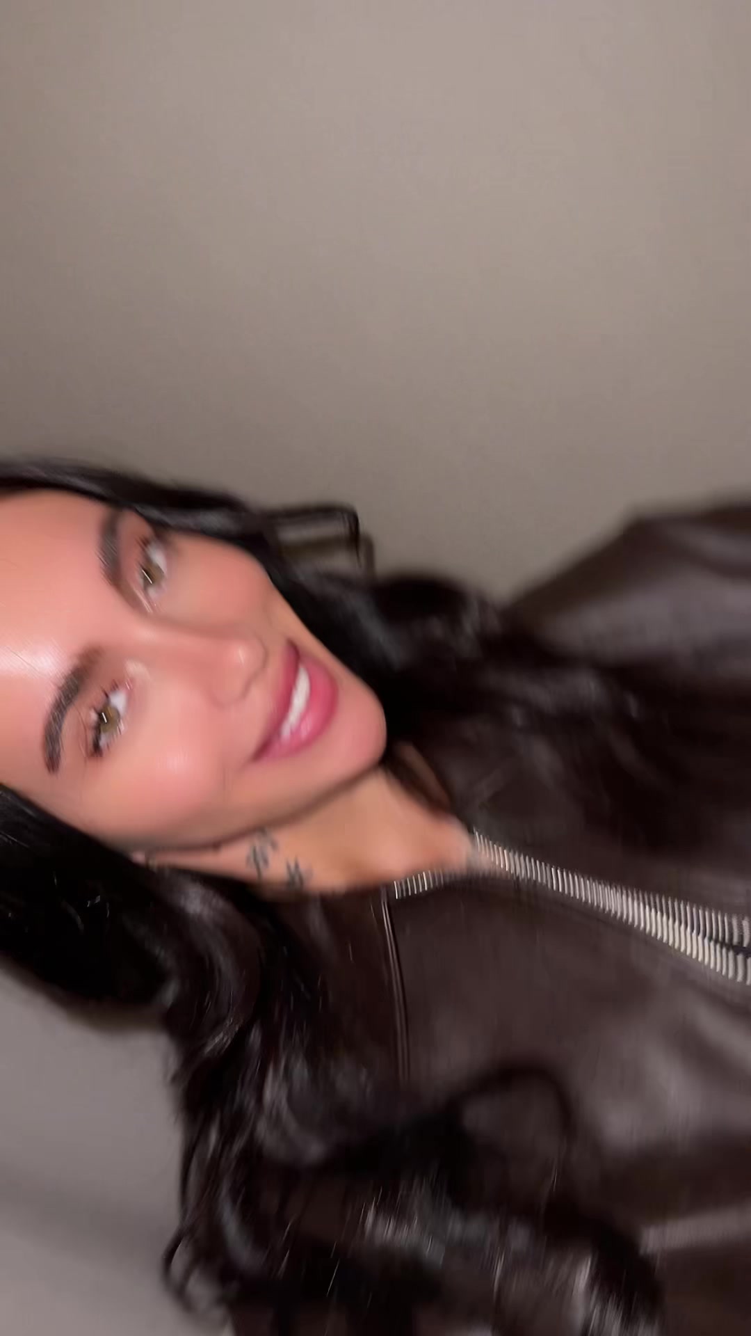 @𝐿𝑖𝑛𝑎 💋