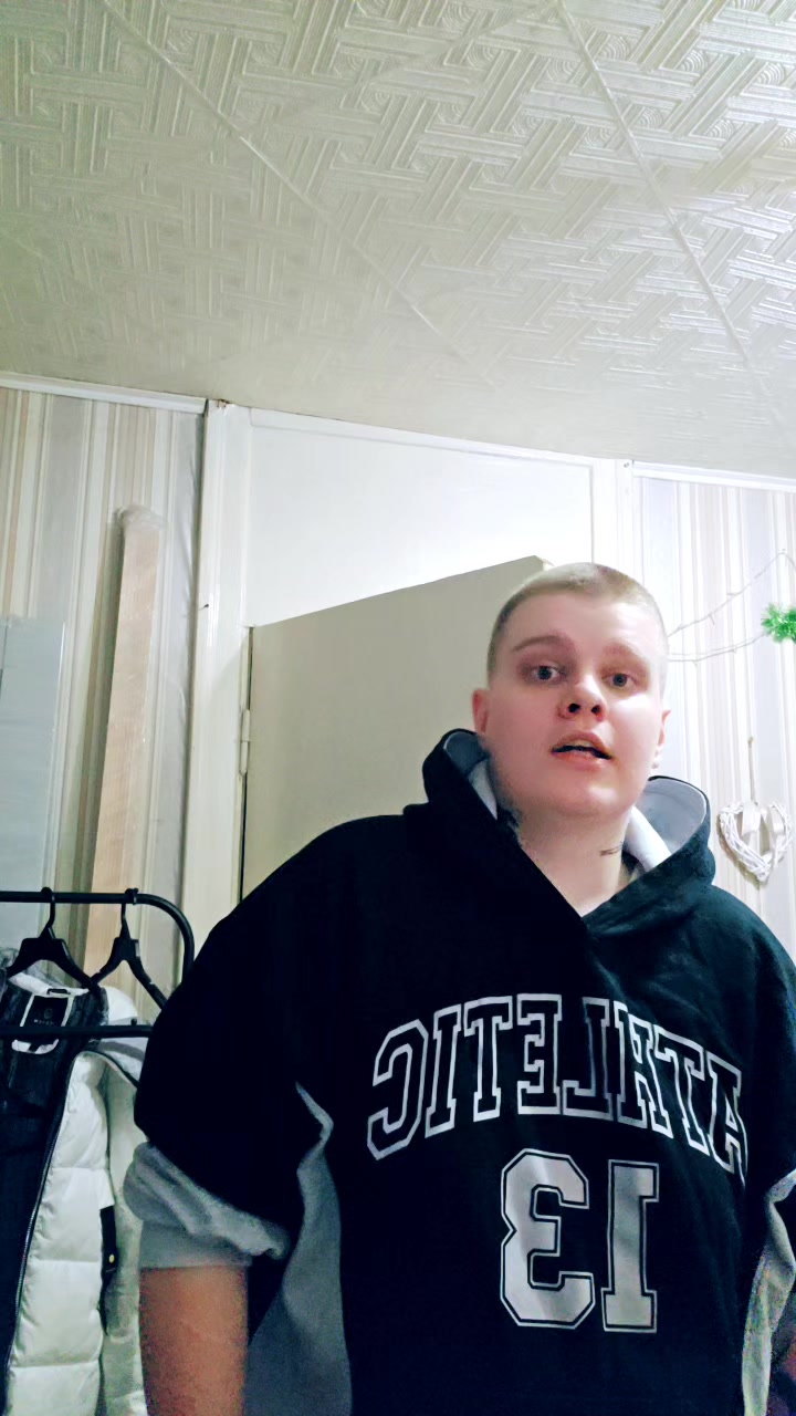 @Волк